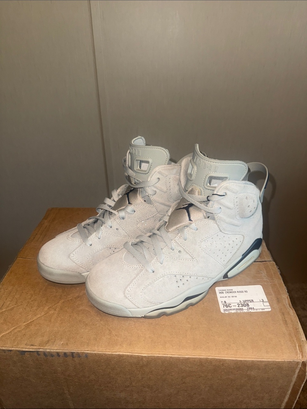 Jordan Men's Light Grey Suede High-Top Basketball Shoes